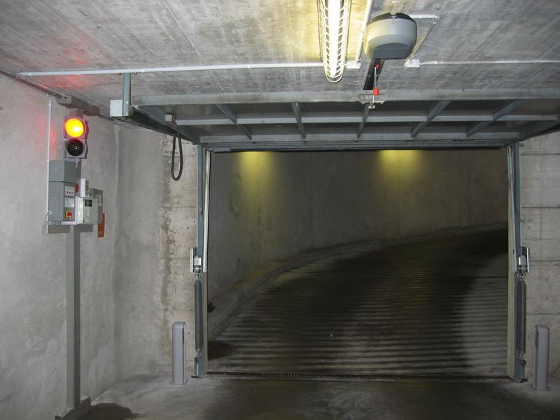 4. Porte de garage